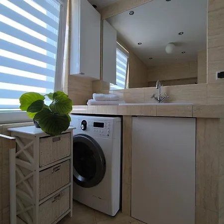 Apartment I Parking Przymorze - Plaza 20 Min Spacerem
