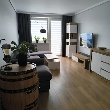 Apartment I Parking Przymorze - Plaza 20 Min Spacerem