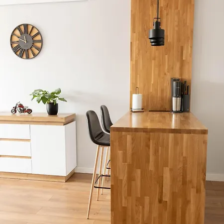 Apartament I Parking Przymorze - Plaza 20 Min Spacerem Gdańsk
